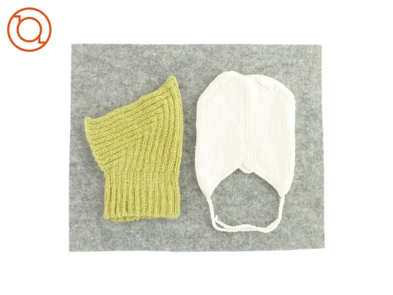 Billede 1 - Hjemmestrikkede huer Til barn / baby 2 styk (str. Max 6 måneder)
