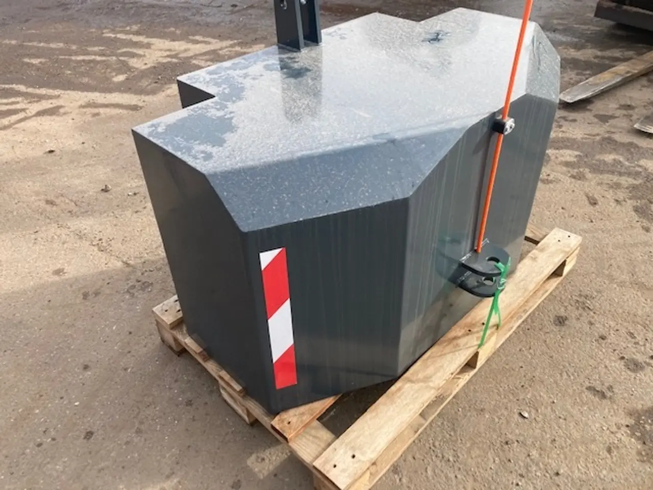Billede 2 - - - - 1500 KG Frontvægt