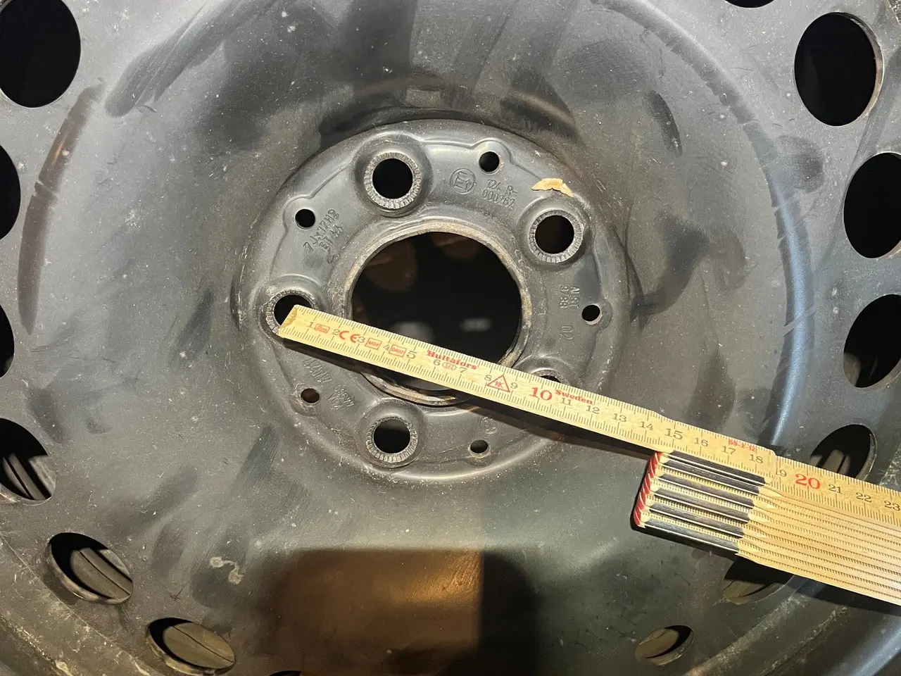 Billede 4 - Michelin vinterdæk på stålfælge