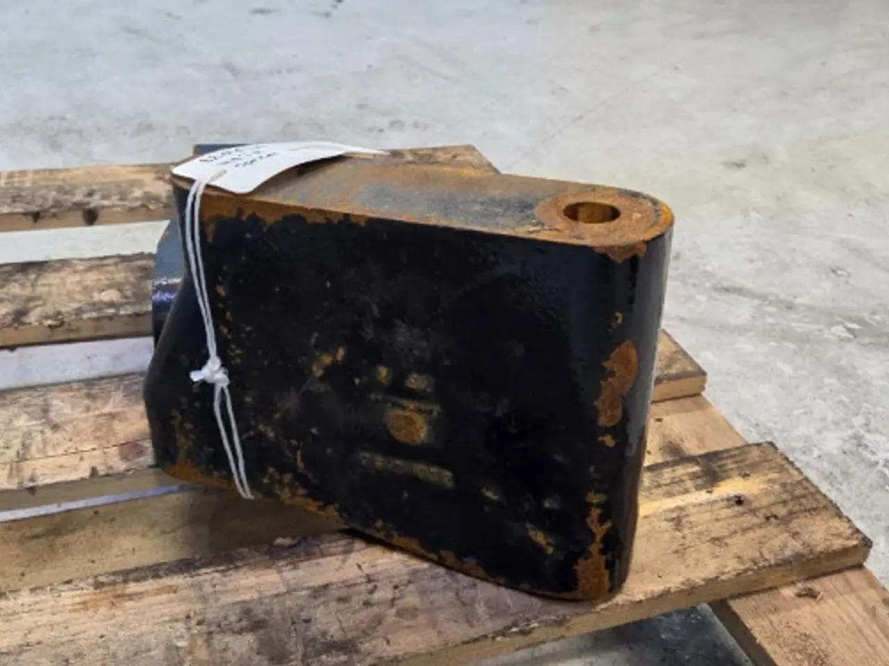 Billede 5 - New Holland TM165 Spacer Sæt 82016138