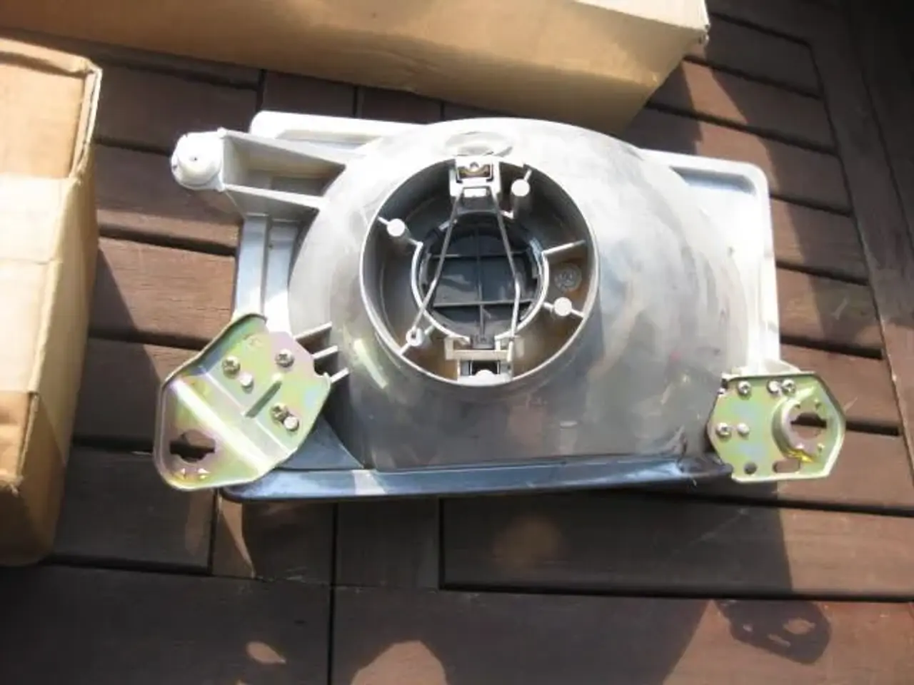 Billede 2 - Ford Transit Forlygte