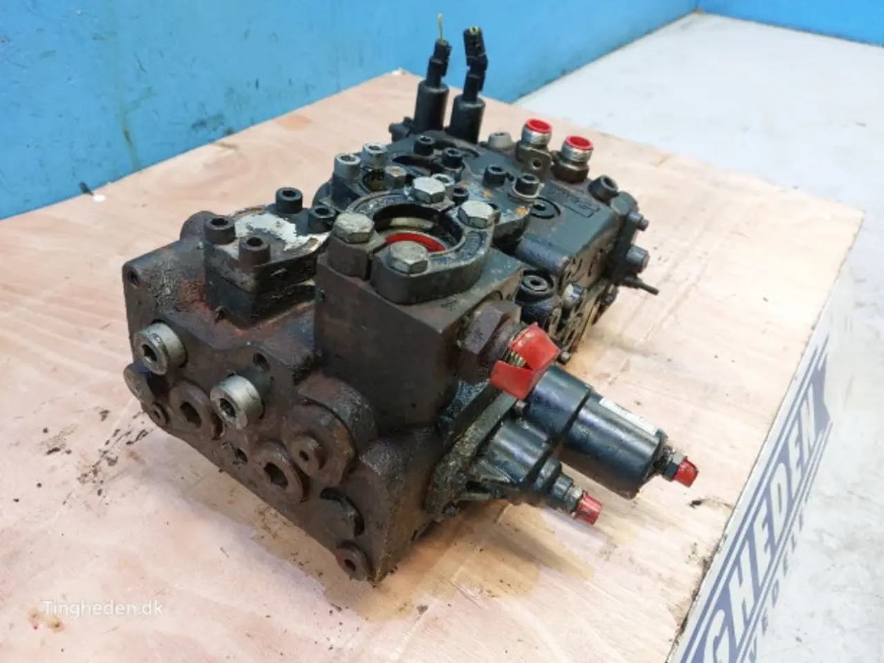 Billede 18 - JCB 427 HL Hydraulikventil 334/V1169
