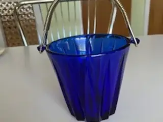 Isspand i glas