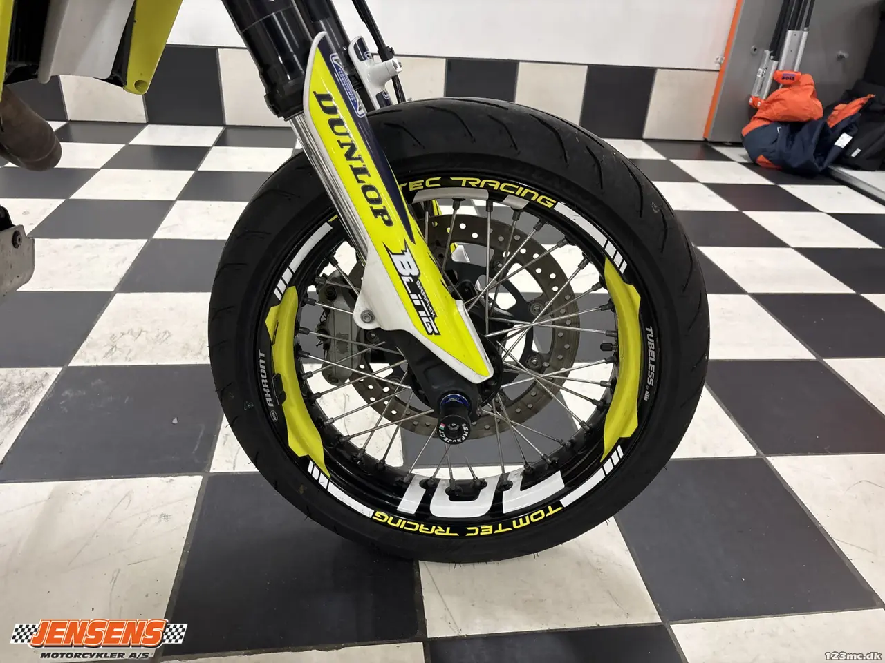 Billede 9 - Husqvarna 701 Supermoto