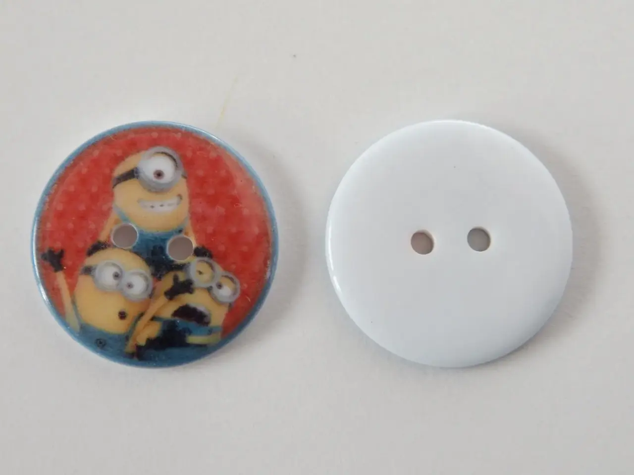 Billede 8 - Knapper med Frost og Minions