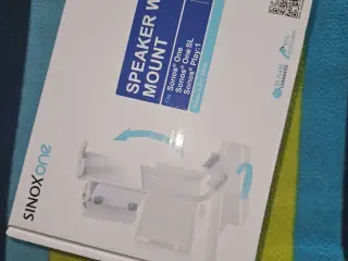 Speaker wall mount