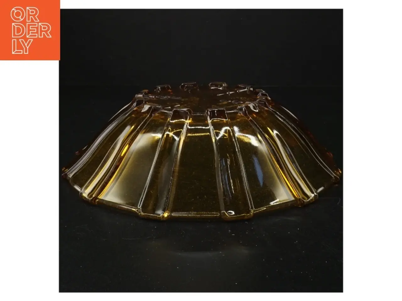 Billede 2 - Glasfad i brunt (str. 25 cm)