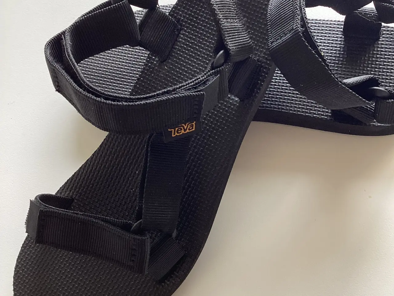 Billede 2 - TEVA sandaler
