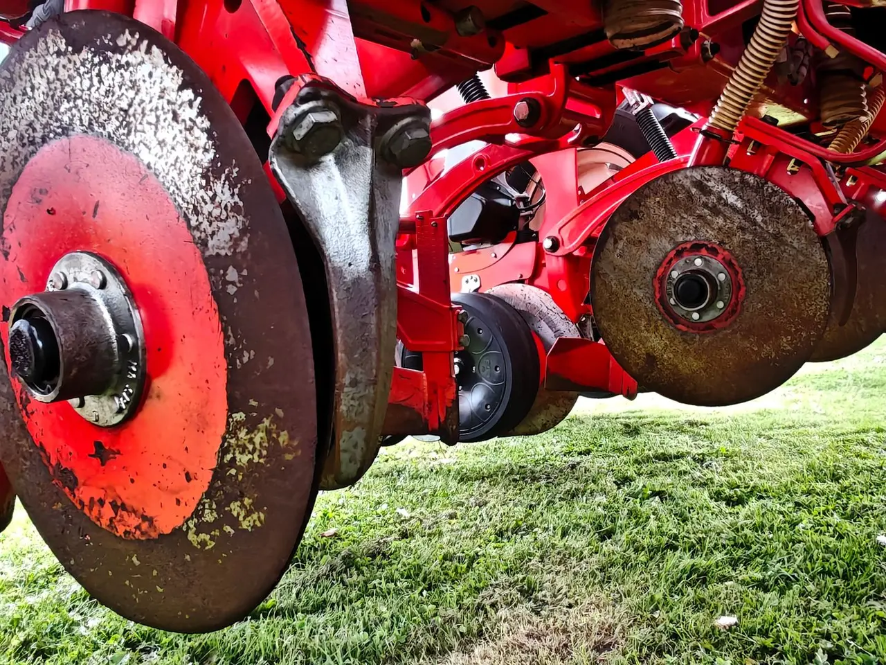 Billede 12 - Maschio Gaspardo MANTA ISOTRONIC 12-75 XL inkl. fabriksny Maschio Gaspardo Fronttank