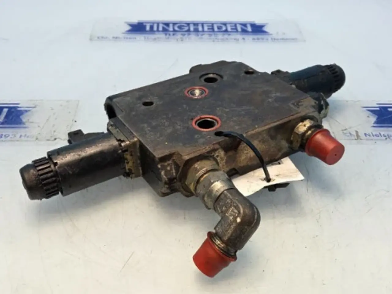 Billede 5 - Massey Ferguson 6290 Hydraulikventil 3796101M2