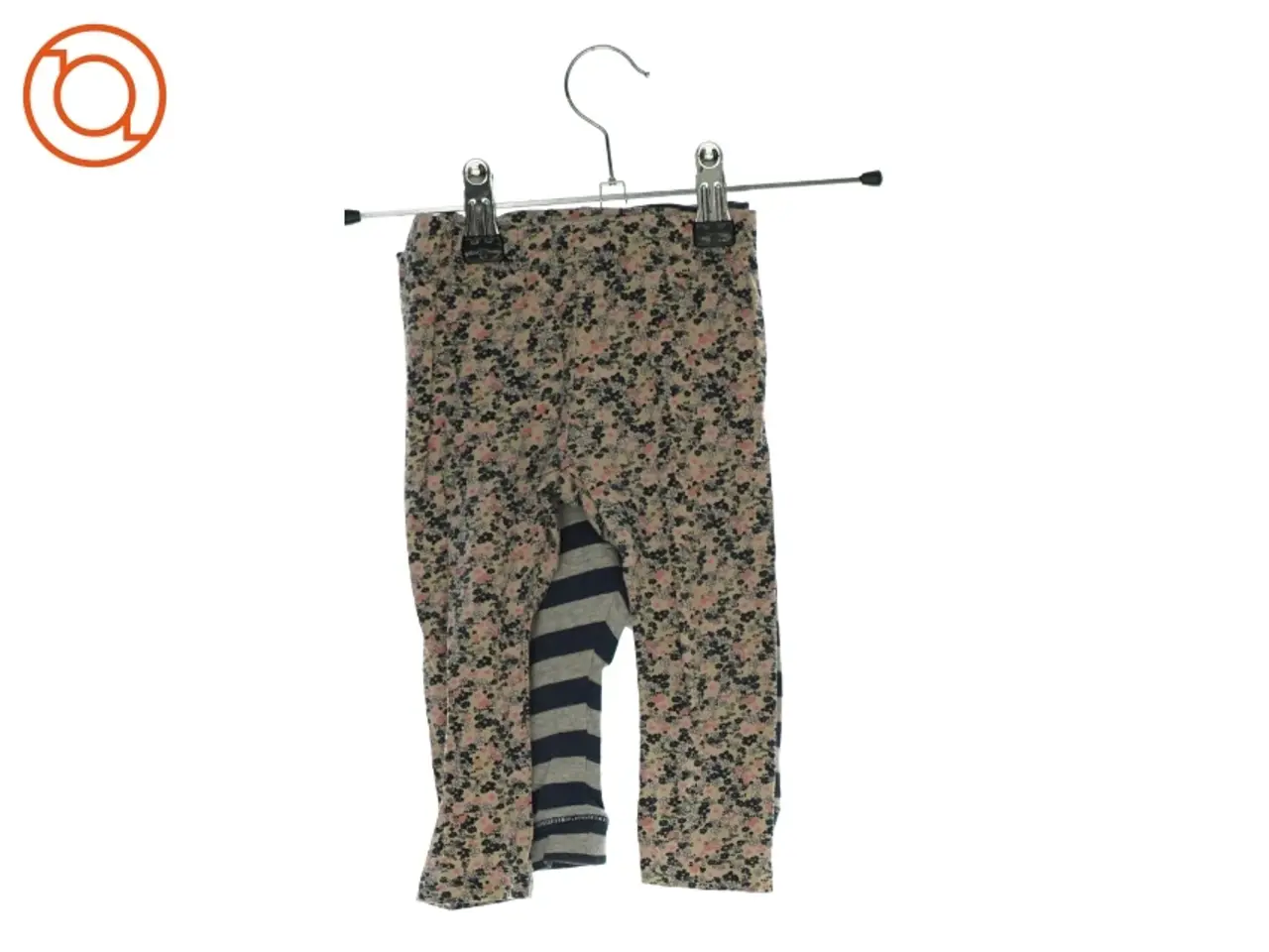 Billede 1 - 2 par bukser fra hhv. Name It og H&M (str. 68 og 80)