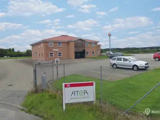 Kontor og lager ejendom