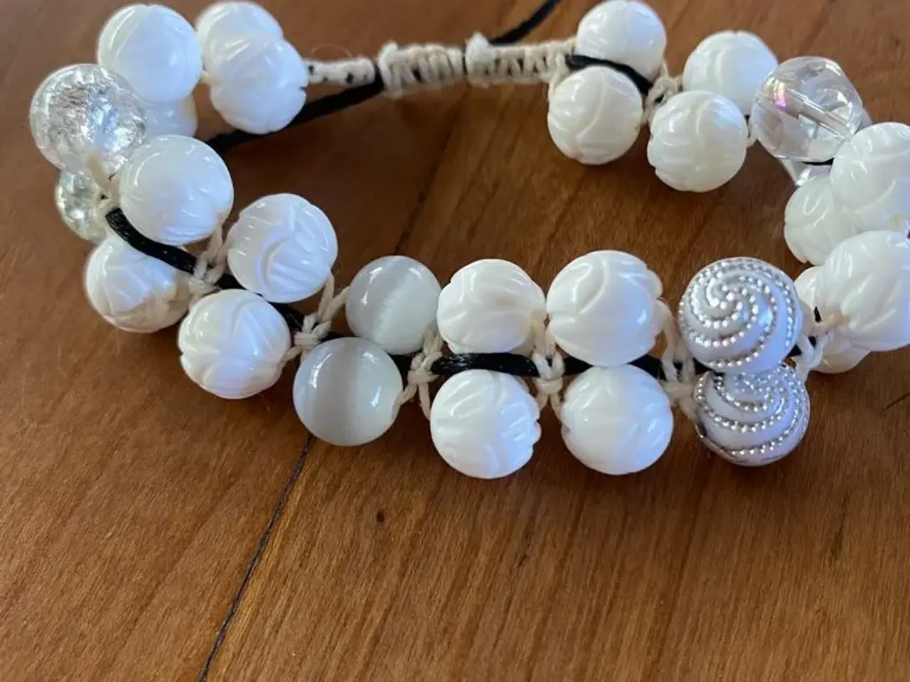 Billede 5 - Nye knyttede armbånd