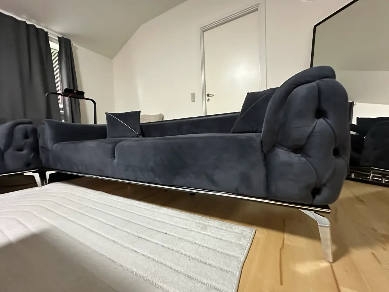 Billede 3 - Velour sofasæt med lounge stol.