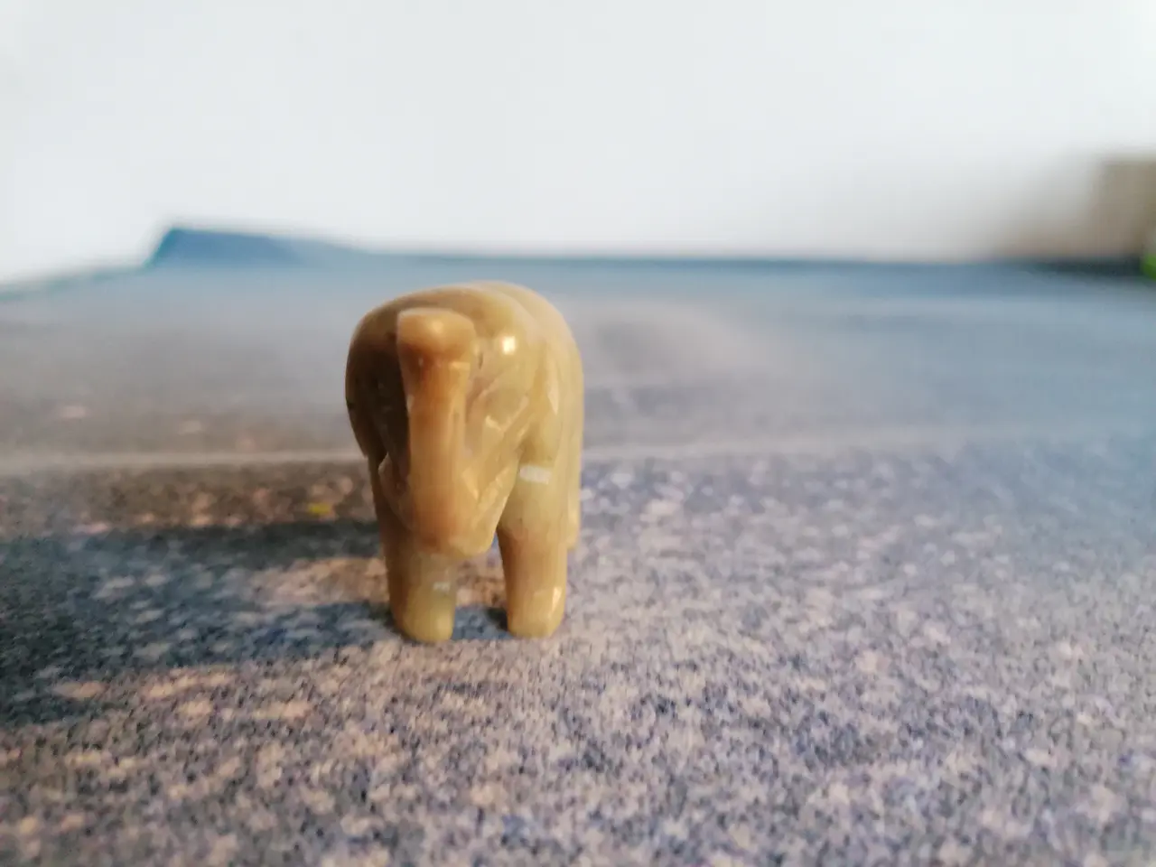 Billede 3 - Flot Lille Grøn Sten Elefant