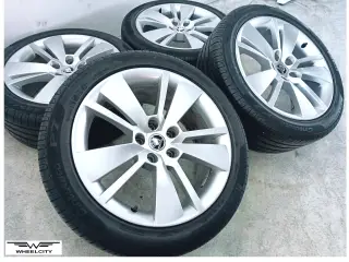 5x112 18" ET44 nav 57,1ø SKODA sommersæt