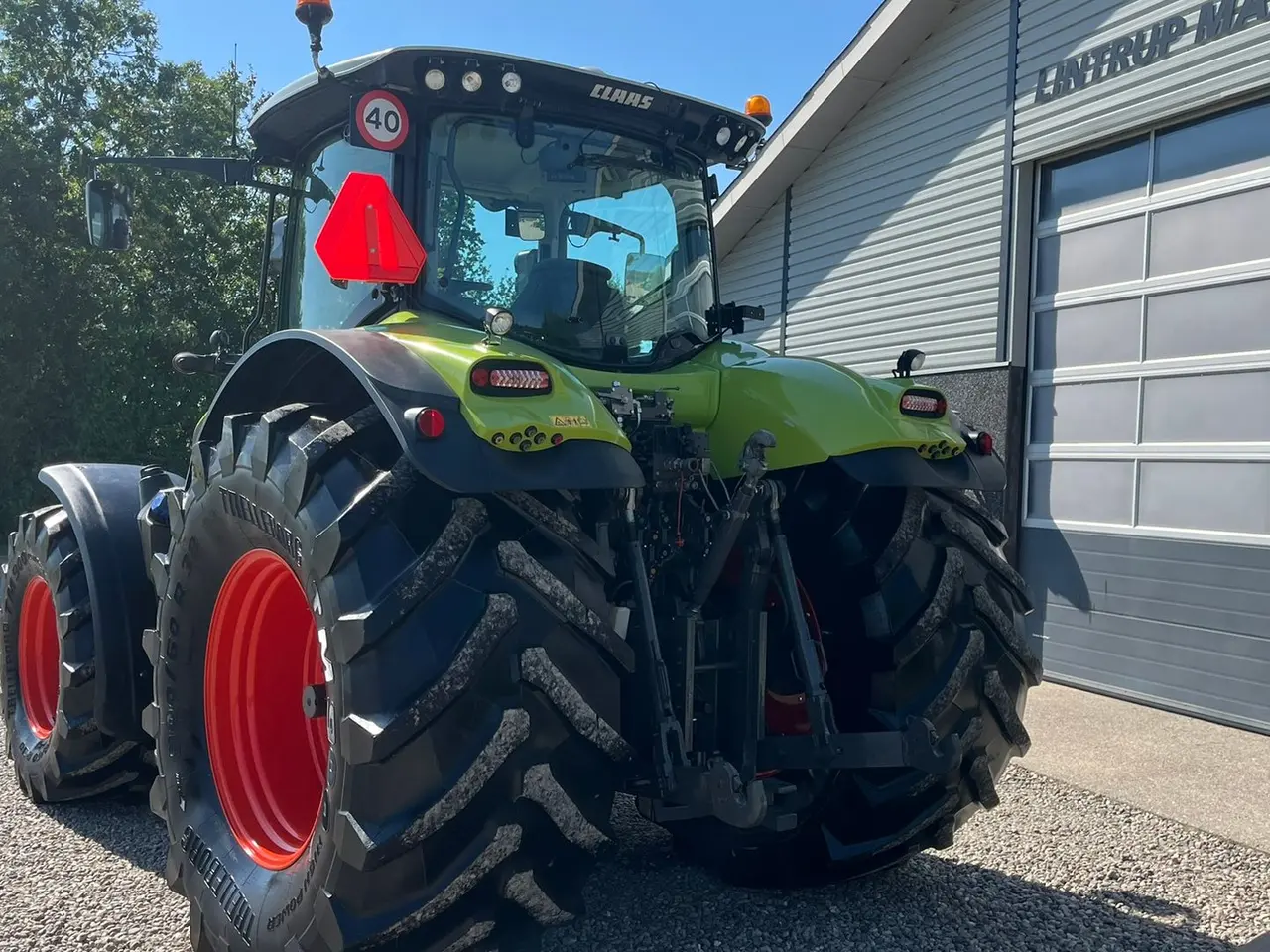 Billede 12 - CLAAS AXION 850 CMatic med frontlift