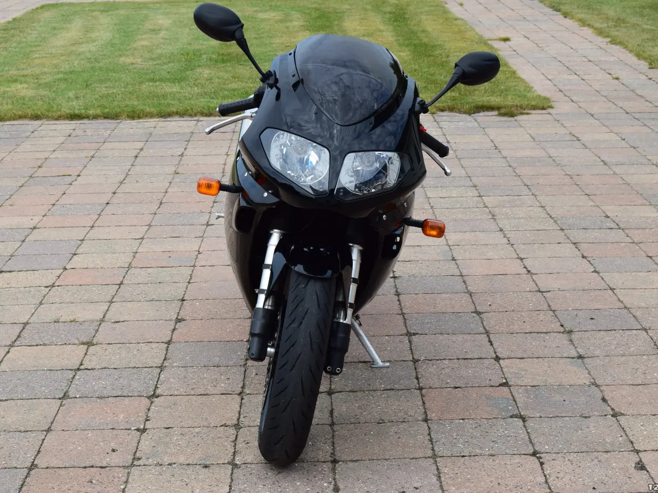 Billede 6 - Triumph Daytona 955i Naked bike