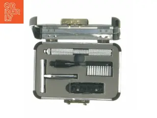 Rejsesæt til barbering fra WT (str. 2,5x10,5x7,5 cm)
