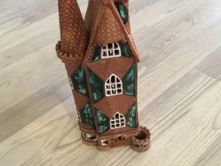 Hus til fyrfads lys, Flot og sjov hus