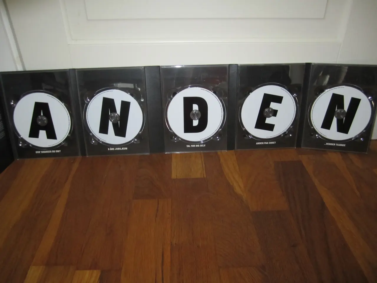 Billede 2 - Den UUNDGÅELIGE Dvd BOX.