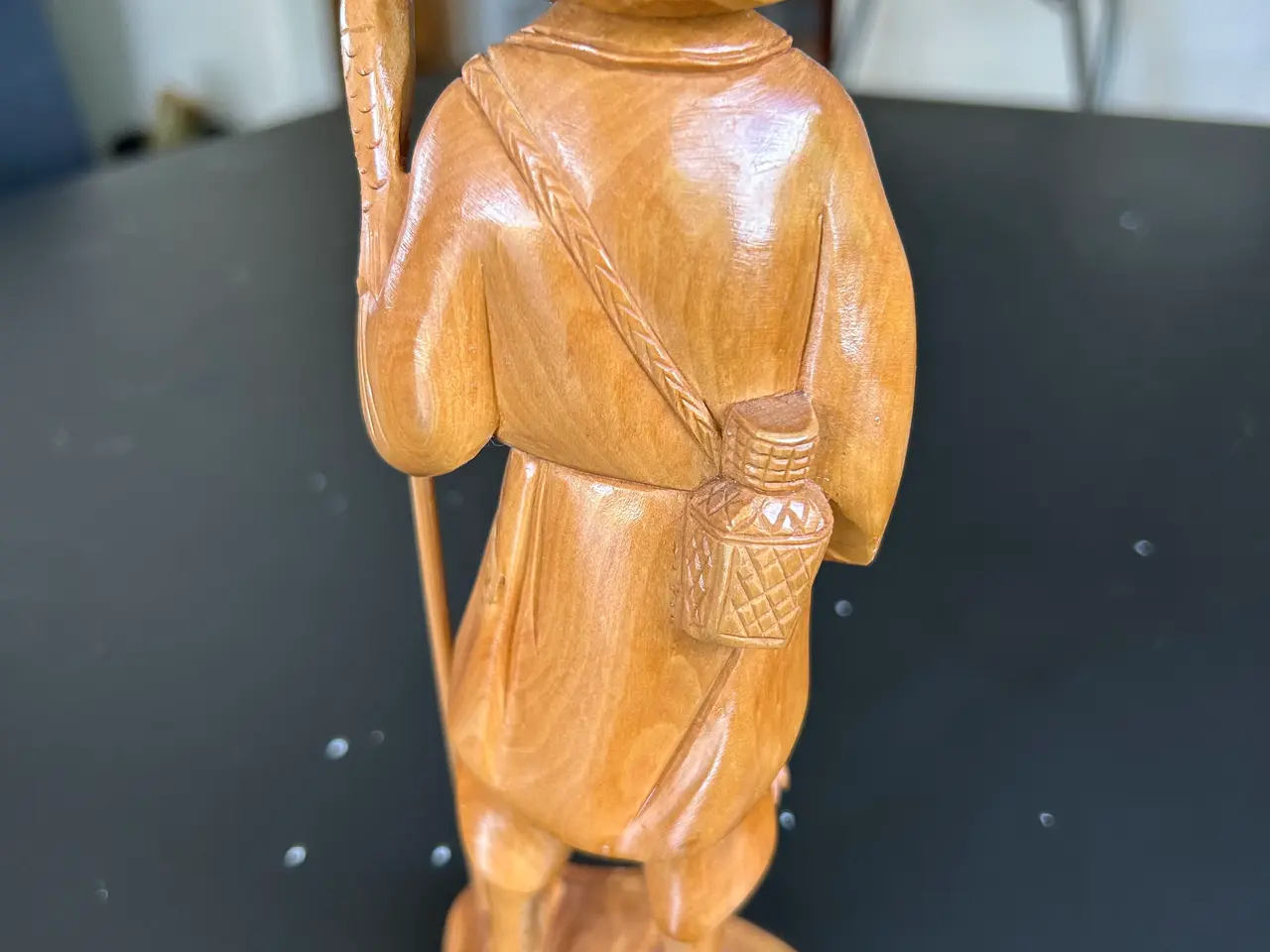 Billede 4 - Vintage håndskåret kinesisk træfigur