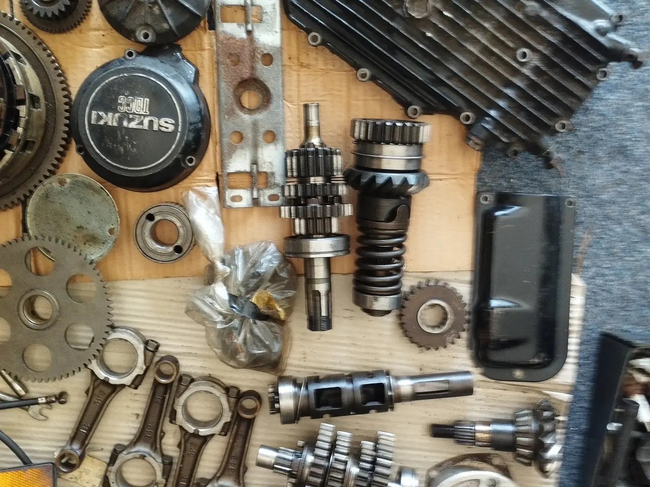 Billede 5 - reservedele til Suzuki GS 650 G.