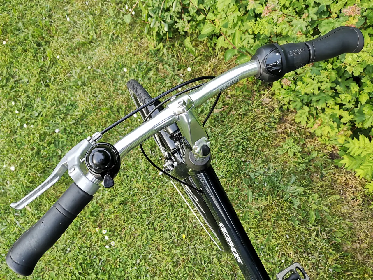 Billede 8 - Næsten nye Kildemoes dame- pige cykel 28", 51cm ,7