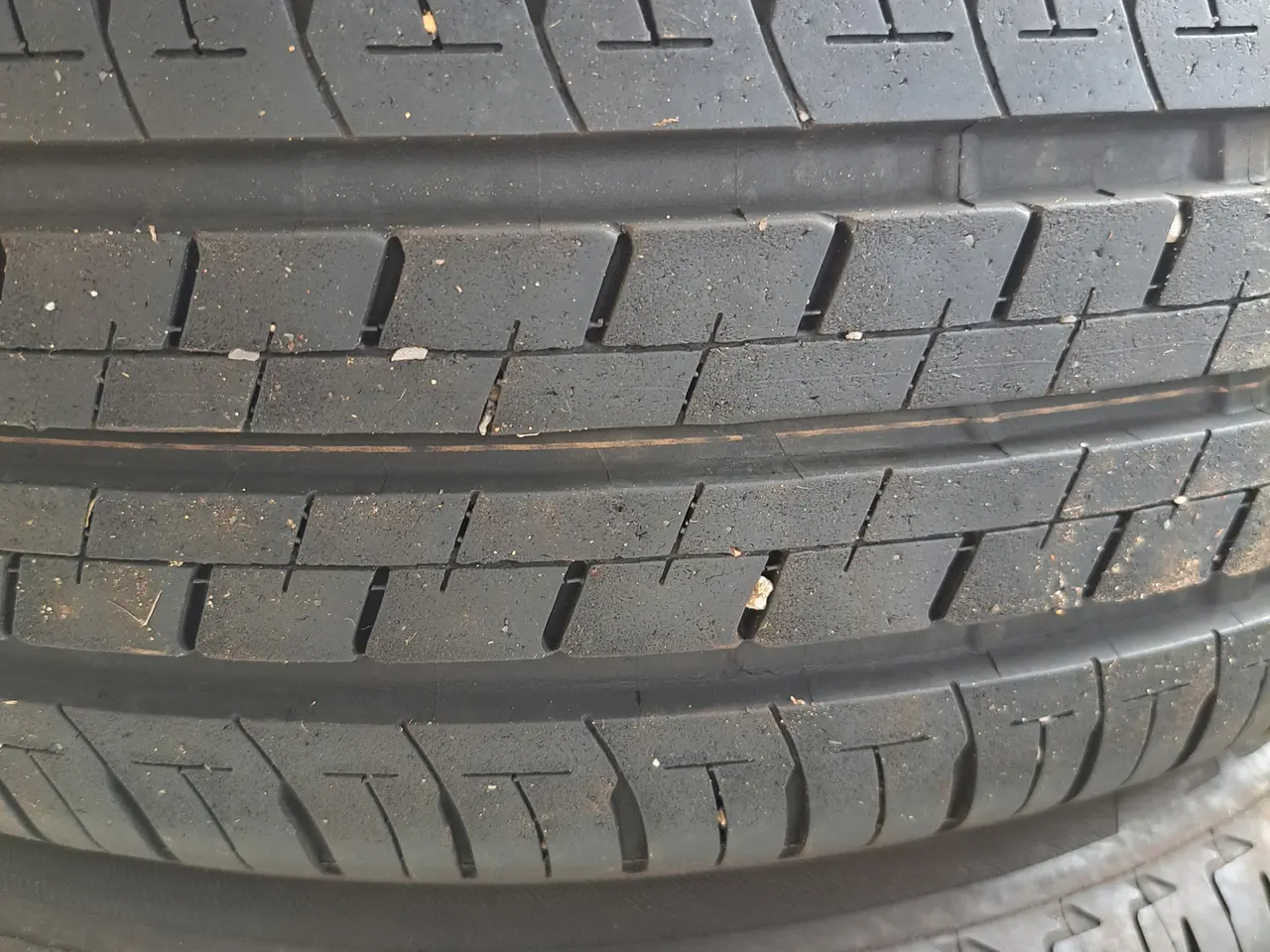 Billede 2 - Sommerdæk 185/55-16 bridgestone