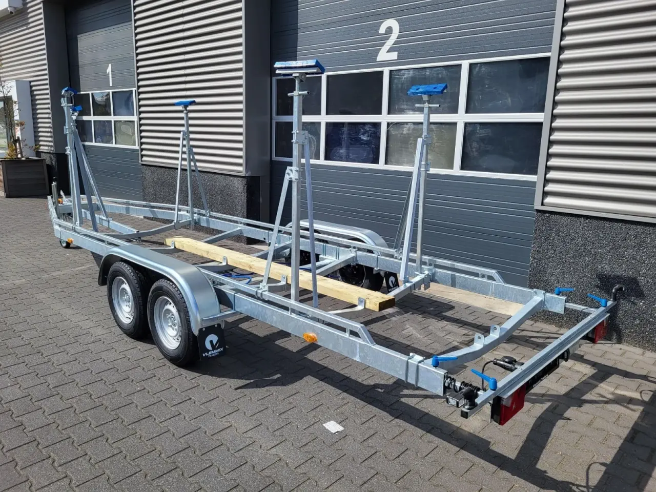 Billede 2 - Vlemmix Kølbådtrailer 780x220 3500