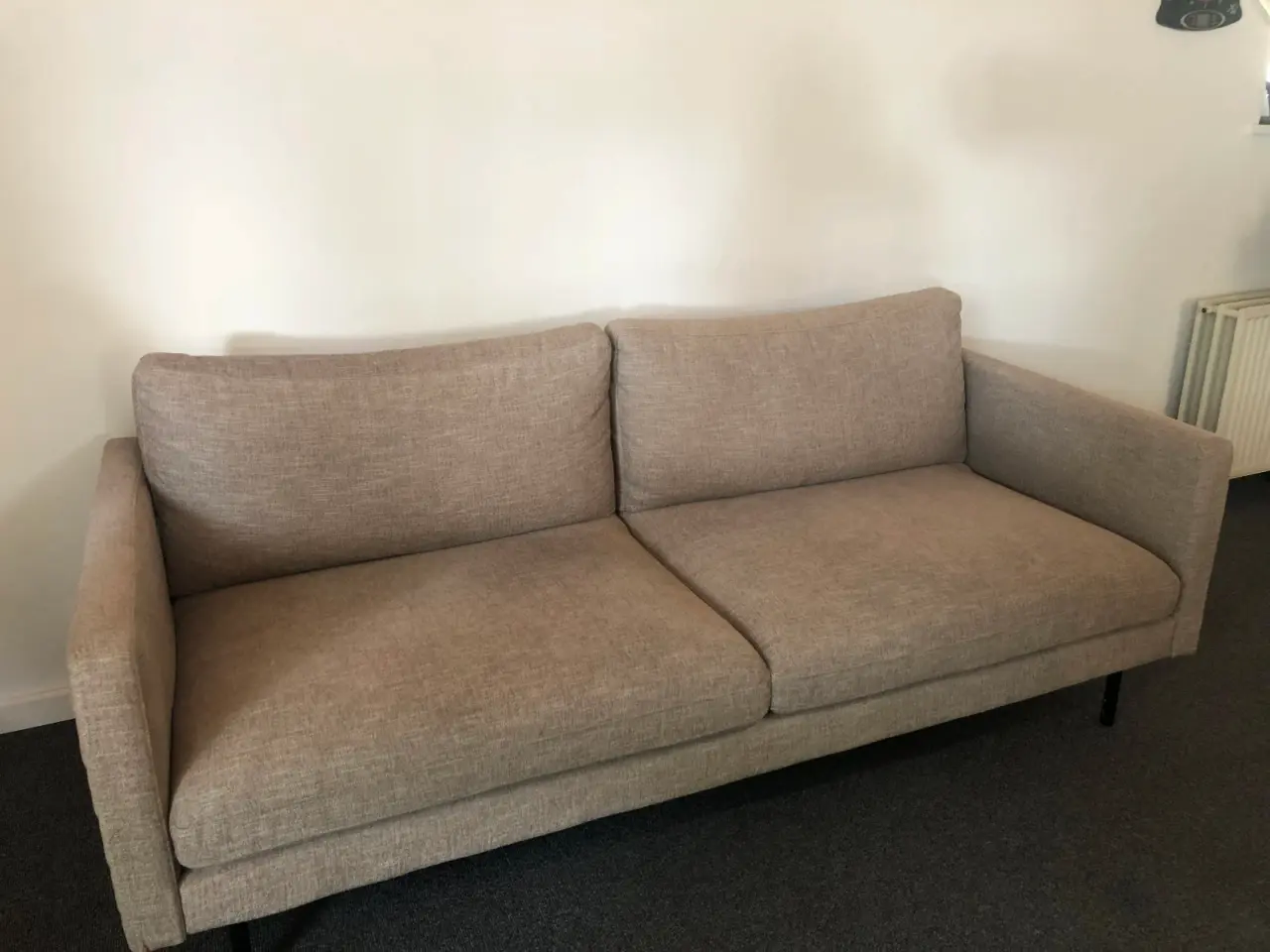 Billede 2 - 🛋️ Flot Sicilia 3-personers sofa – sandfarvet