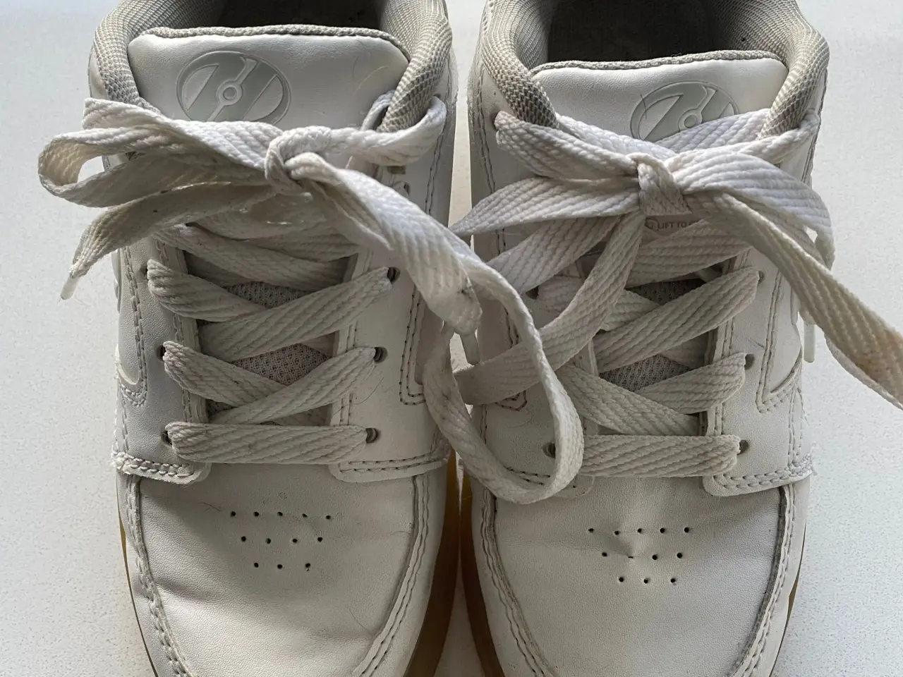 Billede 1 - Heelys rullesko str. 33