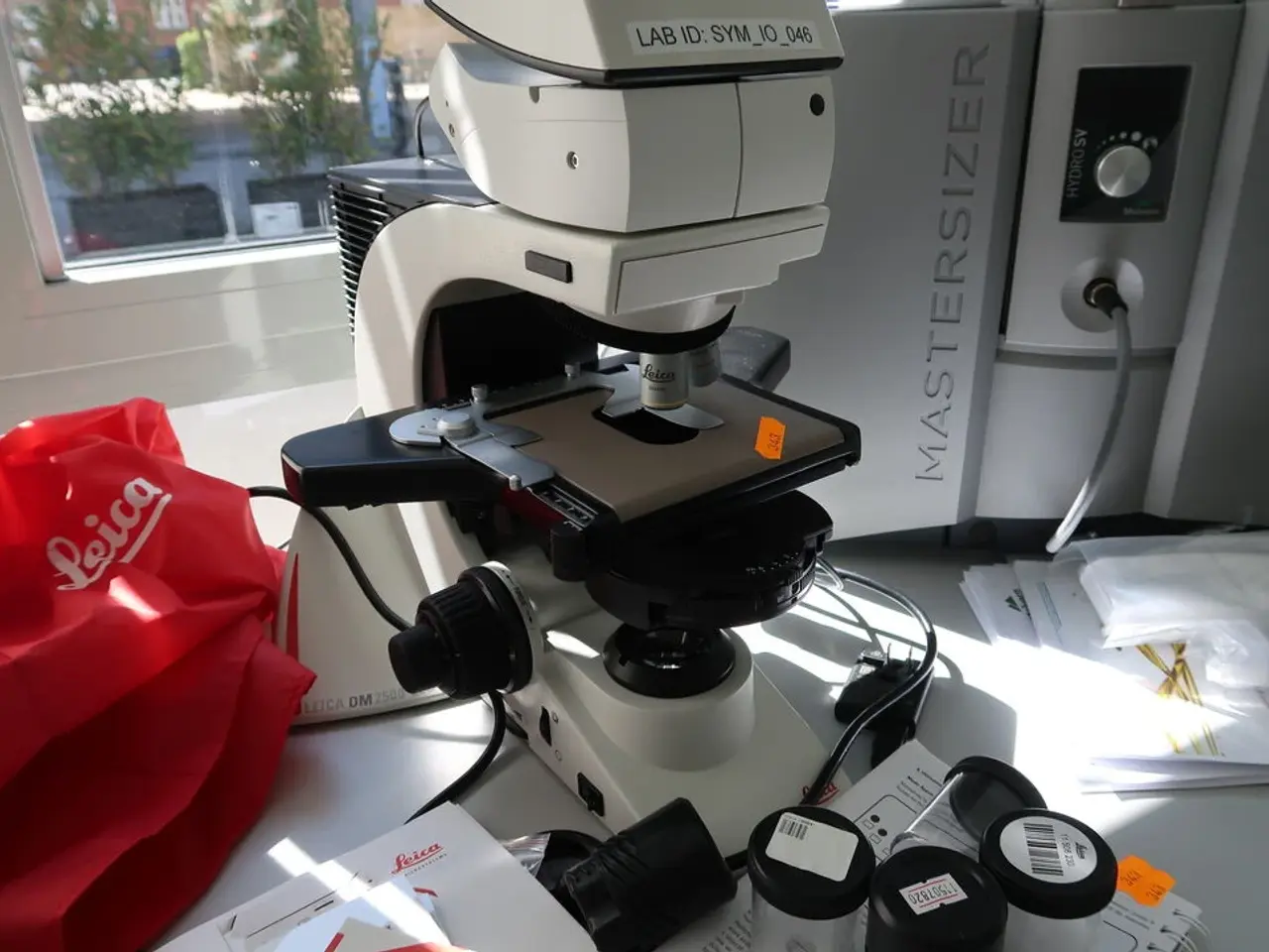 Billede 3 - Microscope LEICA DM2500 LED med div. Tilbehør