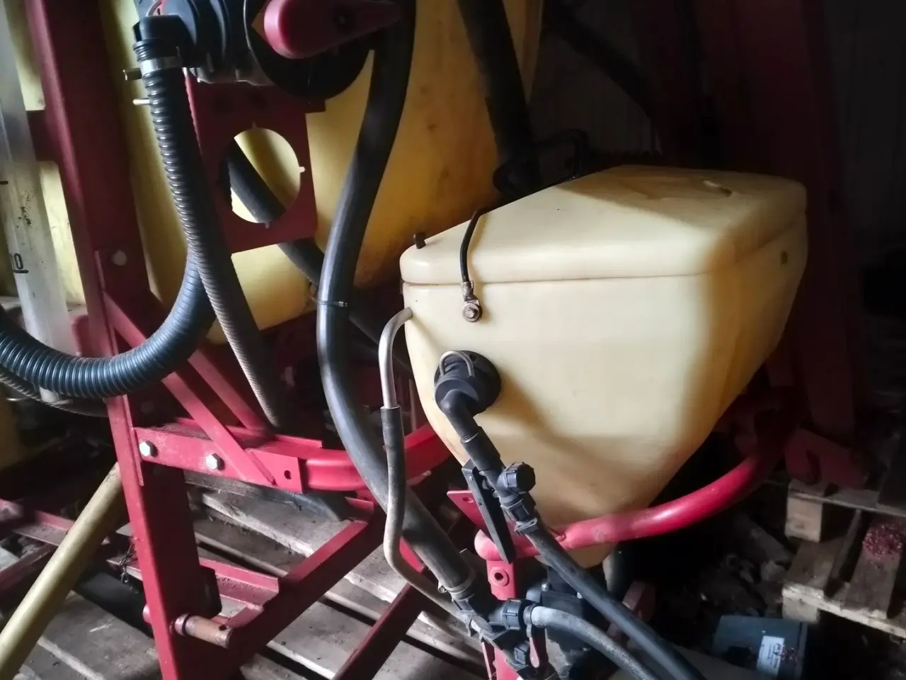 Billede 3 - Hardi Master 12 m 1000 liter skal synes