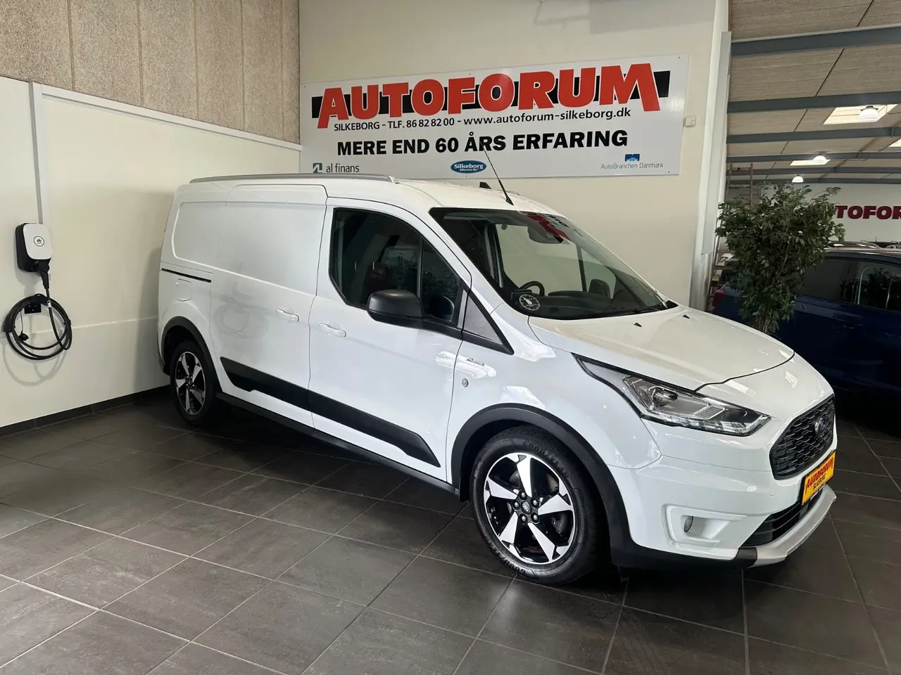 Billede 1 - Ford Transit Connect 1,5 EcoBlue Active aut. lang