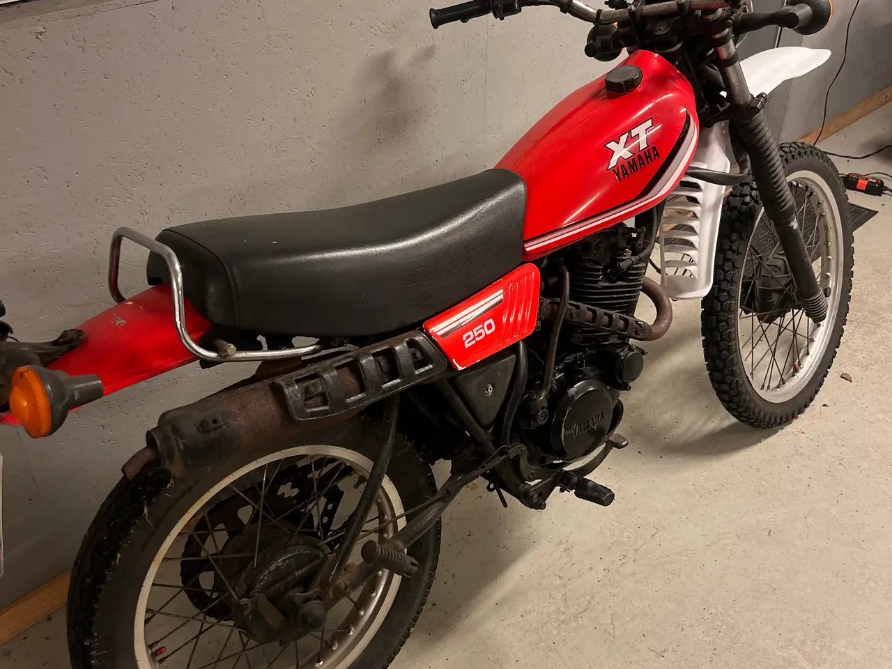 Billede 2 - Original og velkørende Yamaha XT250.