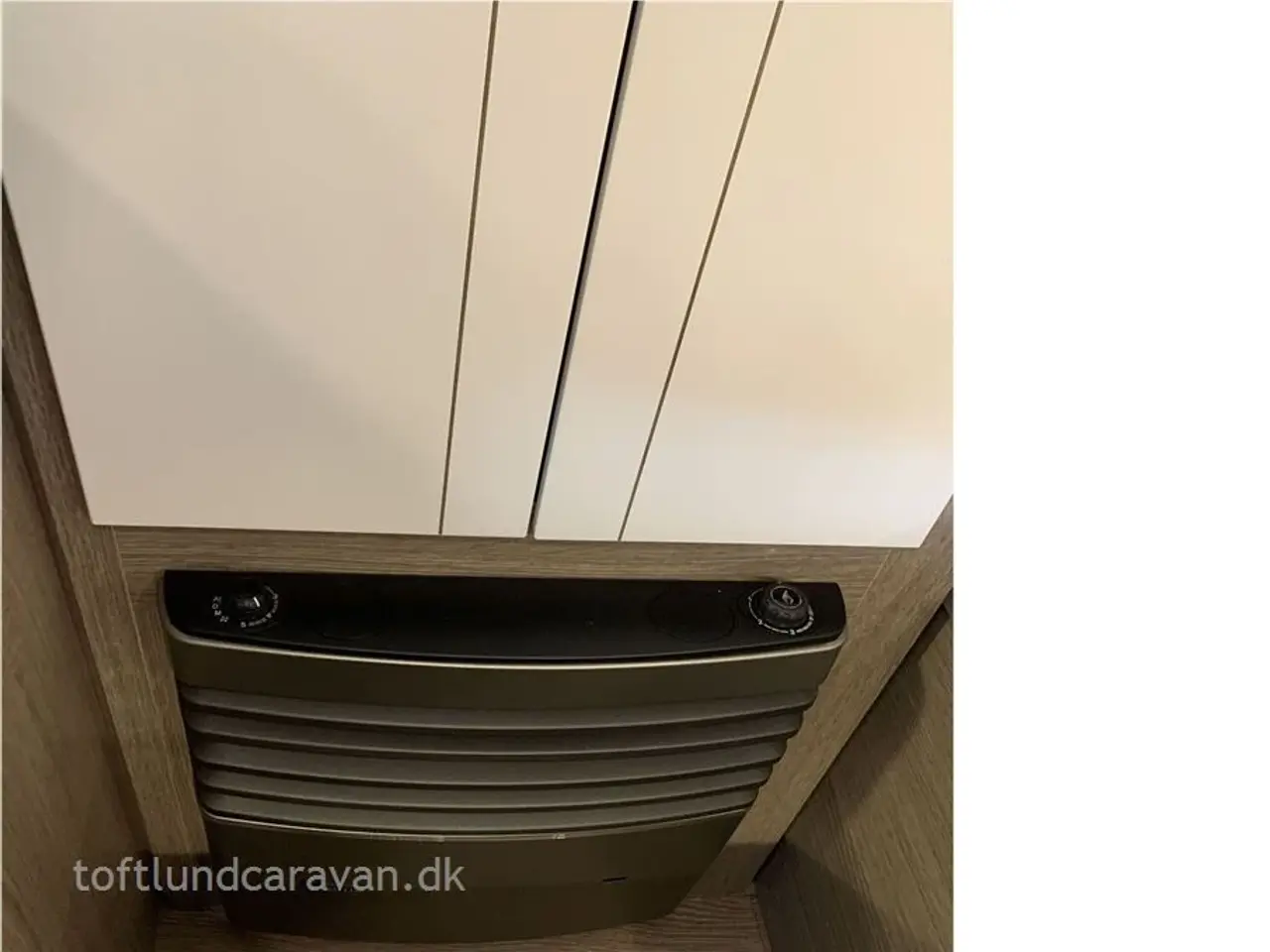 Billede 9 - 2024 - Hobby On Tour 390 SF   LAV VÆGT, STOR LASTE-EVNE, SUPER SMART NY 2024 på lager til omgående levering!