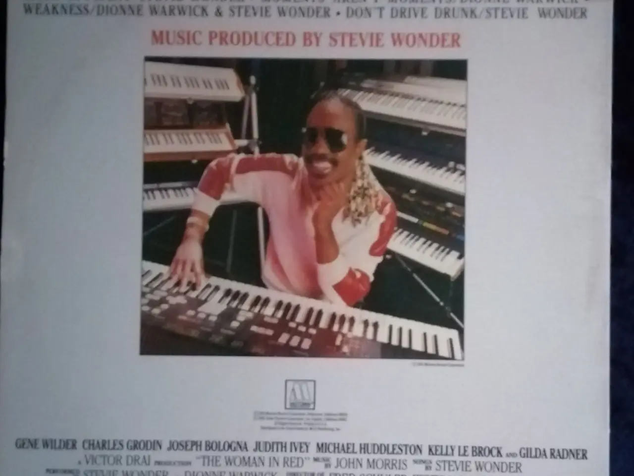 Billede 3 - The Woman in Red, Soundtrack