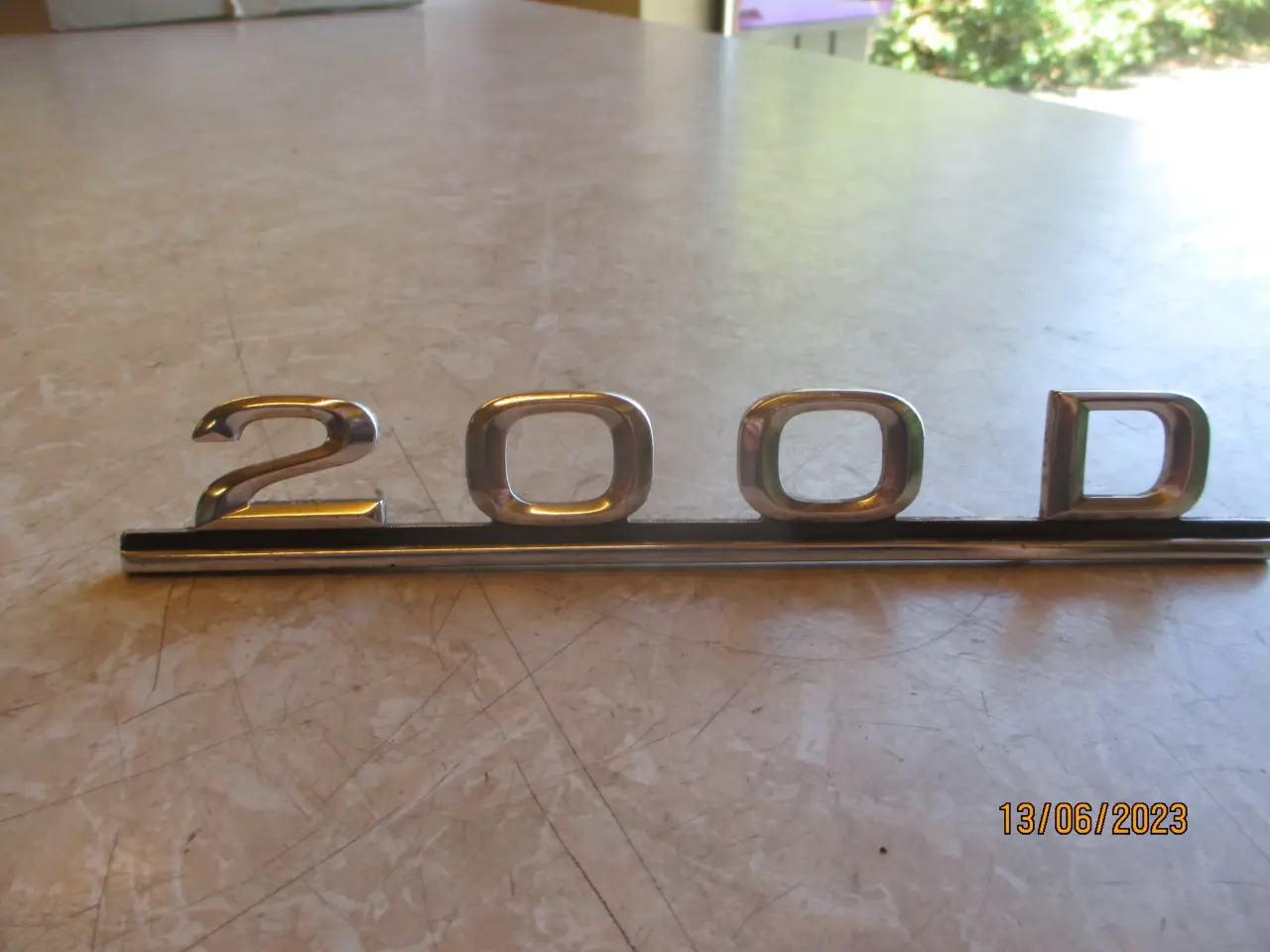 Billede 1 - Mercedes Emblem 200 D