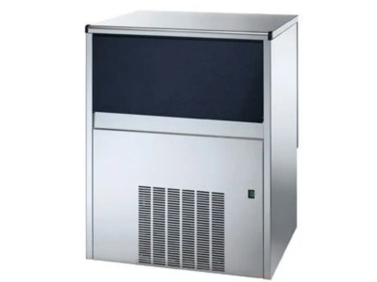 Billede 1 - Isterningmaskine PRO – 68 kg / 24 t – Combisteel