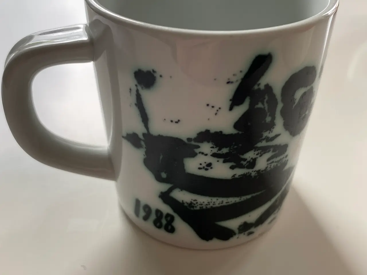 Billede 1 - Royal Copenhagen årskrus 1988 Lille model