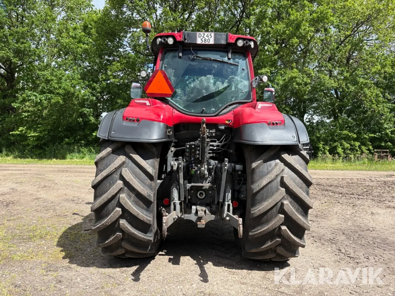Billede 4 - Traktor Valtra T194 med frontlæsser