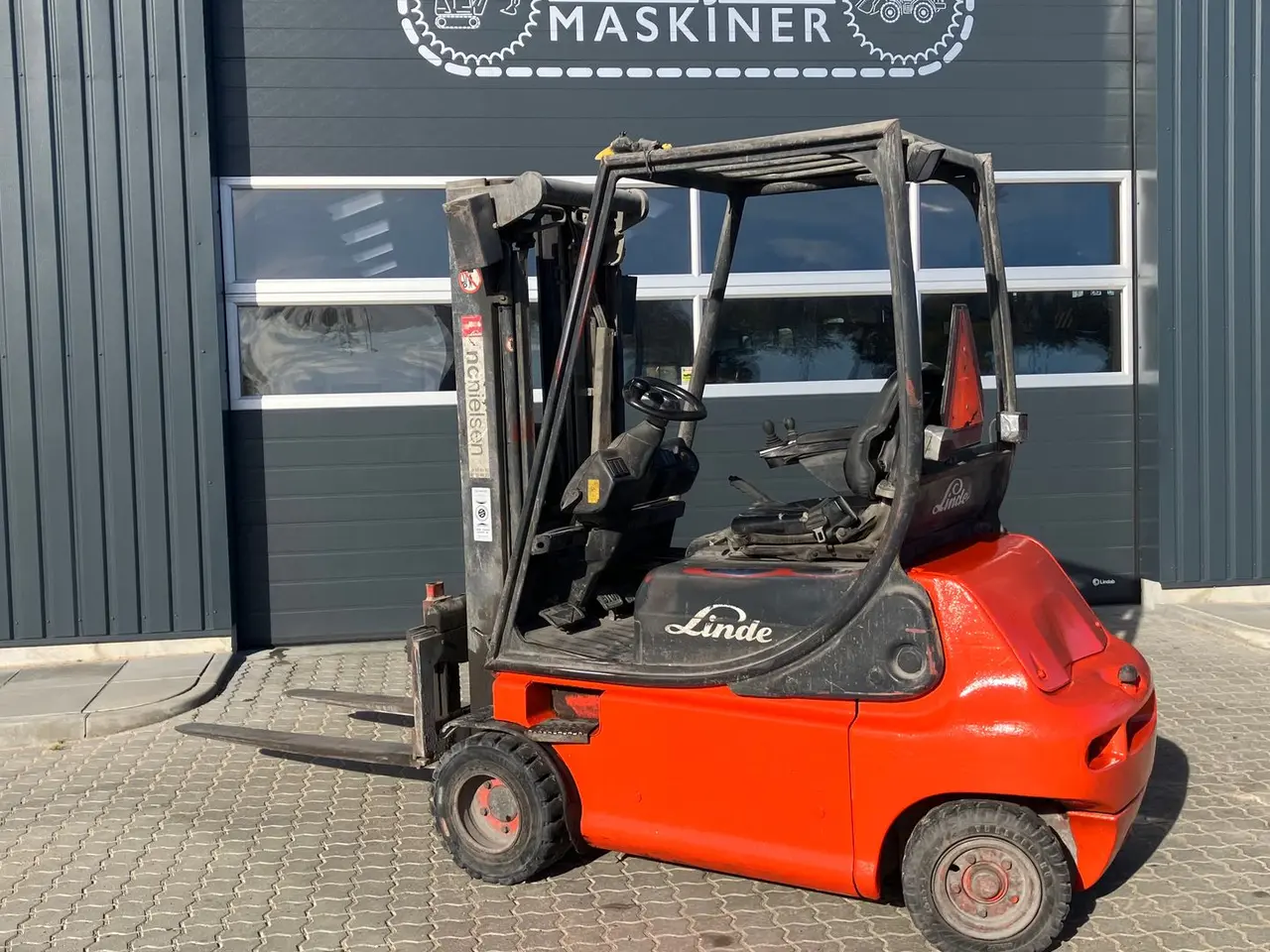 Billede 1 - Linde E20P Linde 2 tons eltruck med godt udstyr