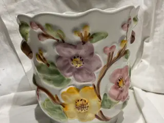 Fajance urtepotteskjuler