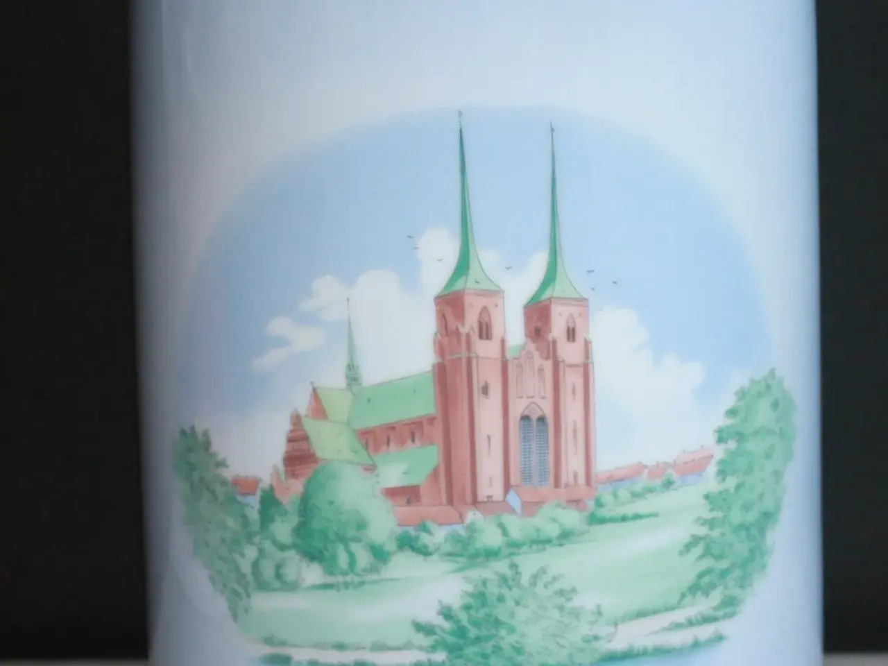 Billede 2 - Vase med Roskikde Domkirke og Dybbel Mølle
