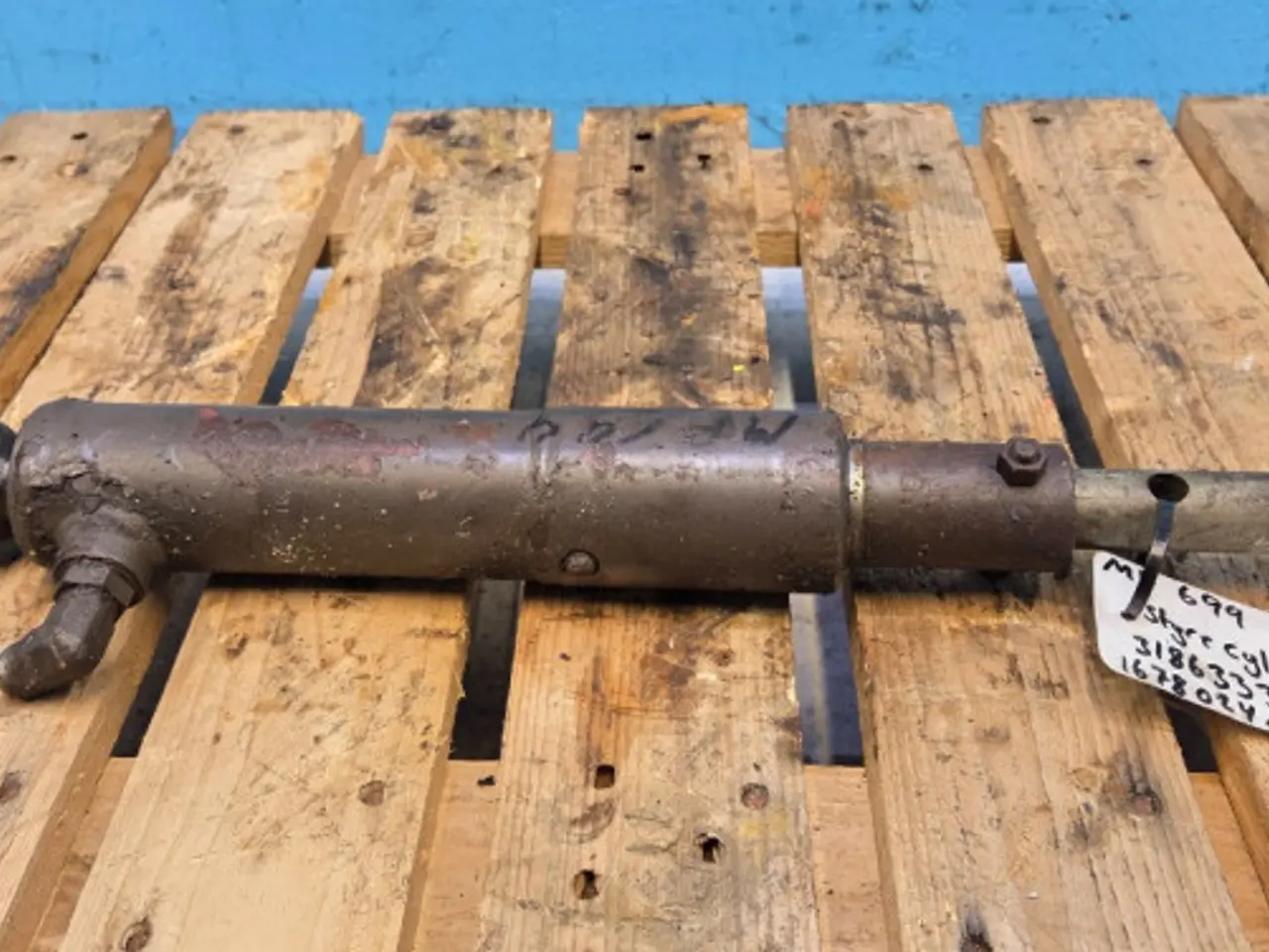 Billede 8 - Massey Ferguson 699 Cylinder 3186333M91