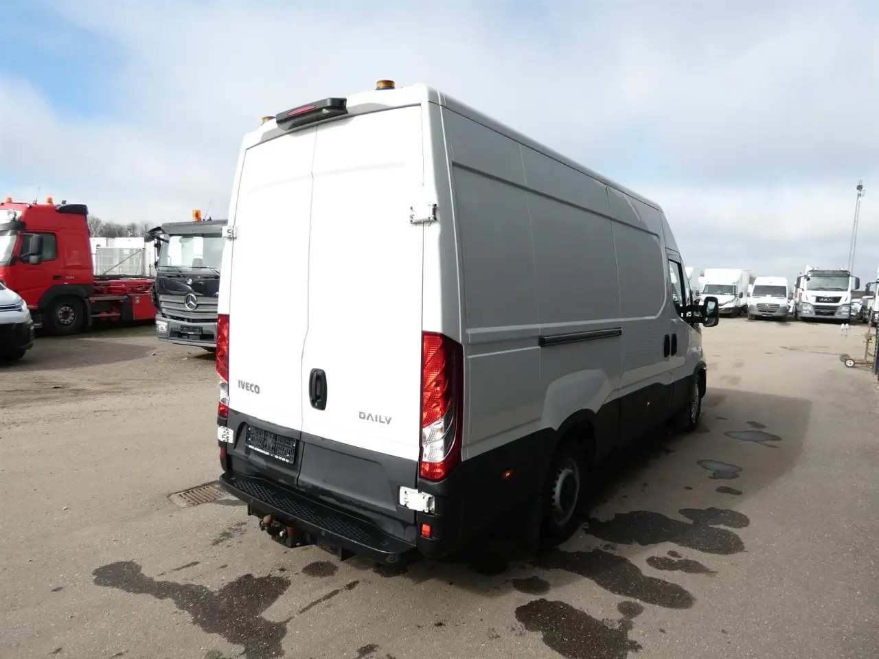 Billede 6 - Iveco Daily 35S18 12m3 3,0 D 180HK Van 8g Aut.