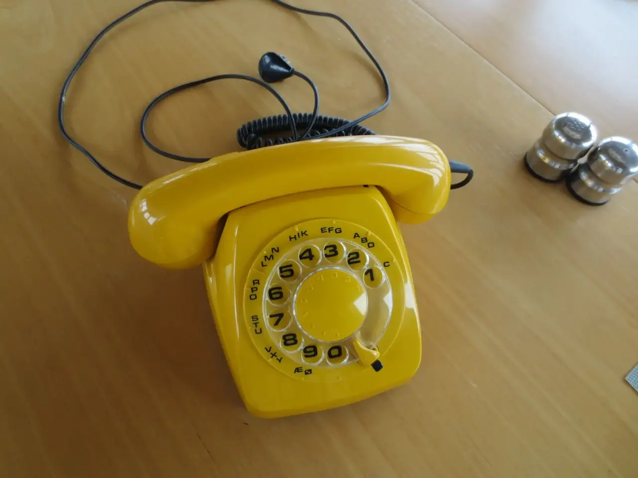 Billede 1 - Gamle telefoner