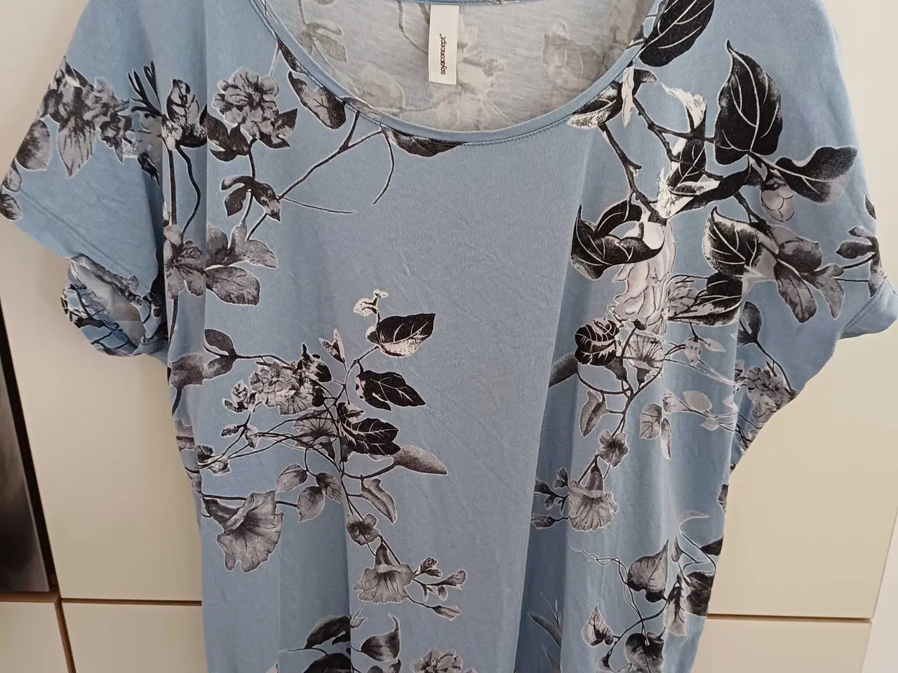 Billede 2 - 4 stk t-shirts str. M