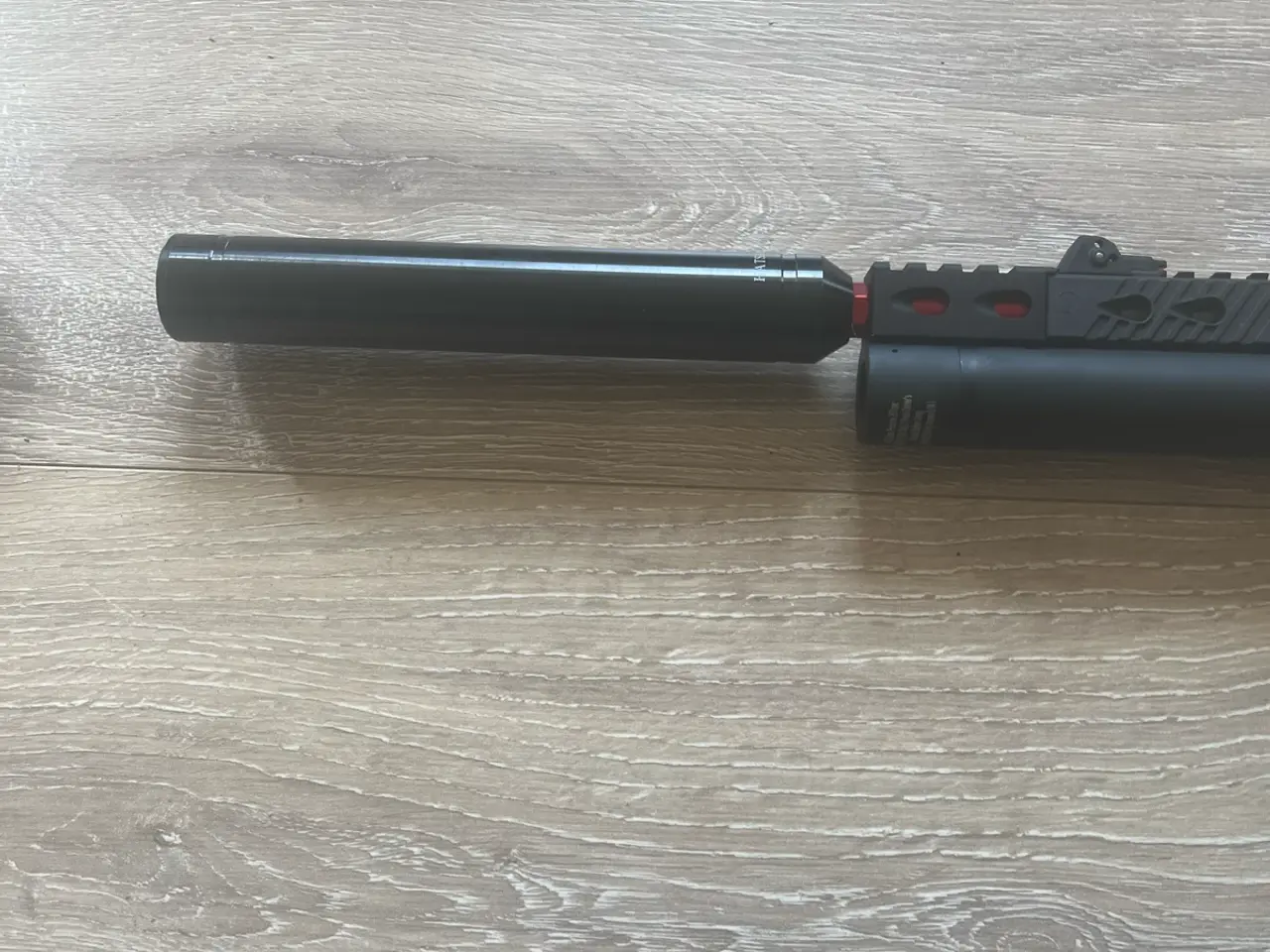Billede 6 - Hatsan jet 1 medlyddæmper & reddot sigte